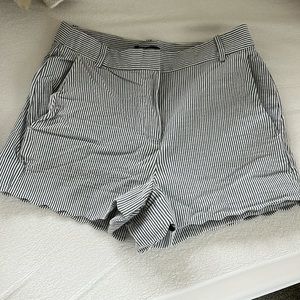 J Crew Scalloped Seersucker Short